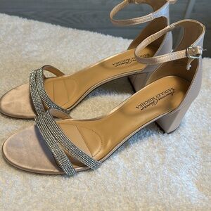 Beautiful champagne heels